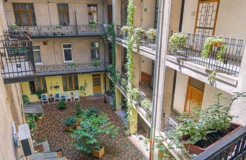 Castle Hill Apartment | Nice quiet apartment in the castle district, 3 minutes to the historical castle.