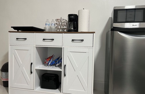 Miami Gardens House | Nice room 😊nn7 minutes to Hard Rock Stadiumn15 minutes to Aventura Mall