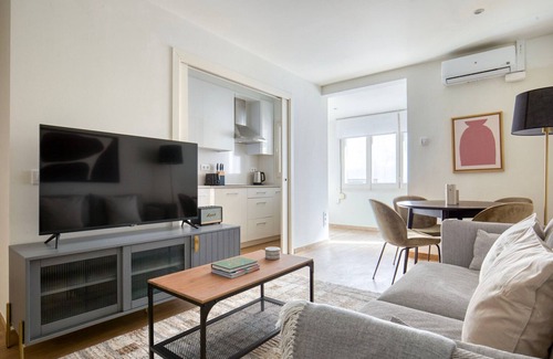 Sarria Apartment | Nice Sarrià 2BR, Furnished w/Equipped Kitchen, by Blueground