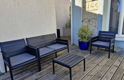 Saint Antoine Apartment | NICE-SPA-Sea view-Garden-8 People
