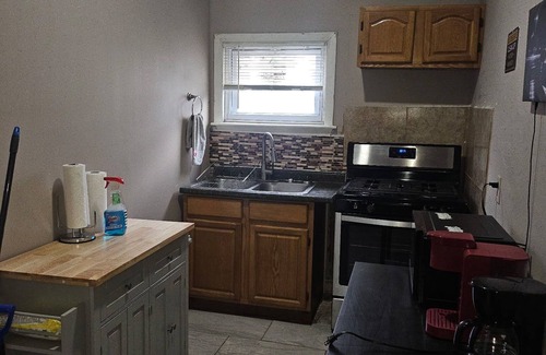 Providence Apartment | Nice spacious apartment near Whole Foods, Brown University