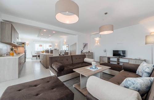 Sukosan Villa | Nicely decorated villa with swimming pool