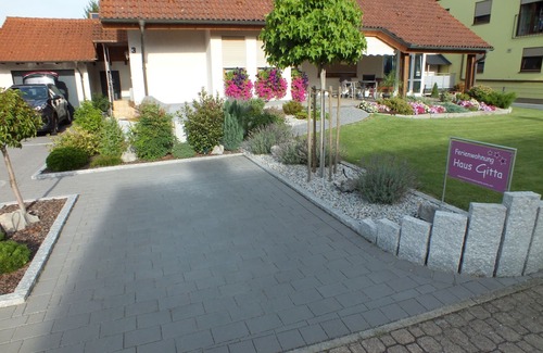 Ihringen Apartment | Nichtraucher-Ferienwohnung mit 35qm, 1 Wohn-/Schlafraum für max. 2 Personen