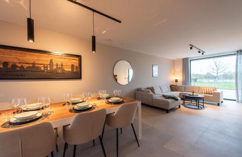Riemst House | NIEUW - De Grenspaal OOST 7P - 3SLPK - SAUNA - LAADPAAL
