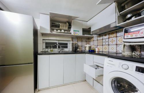 Hang Buom Apartment | Night market, Old town, Spacious, Economical