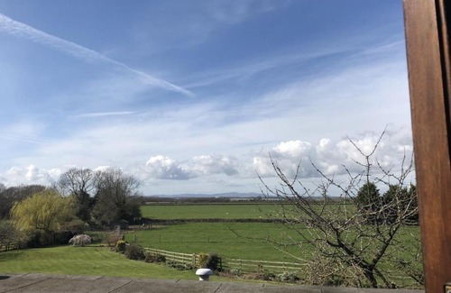 Pershore Bed & Breakfast | NIGHTINGALE B&B
