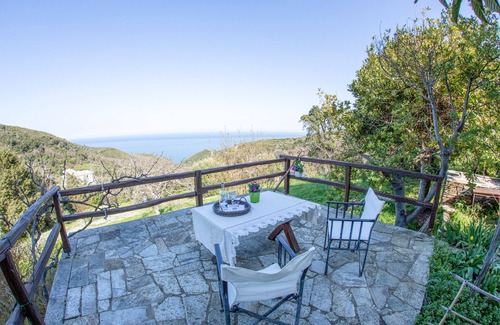 Lambinou House | Nightingale Cottage Pelion by JJ Hospitality