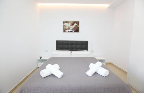 Kodrra House | Nika Hotel
