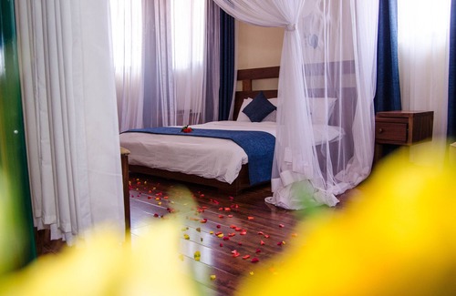 Jinja Hotel | Nile Village Hotel