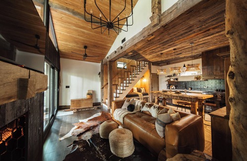Portageville Cabin | Nineteen A - An Idyllic Cabin by Dell Collective- NEW SPACE!