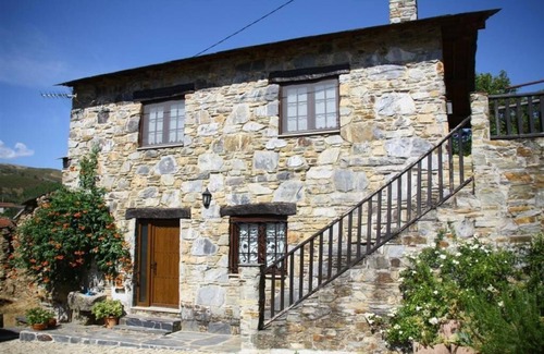 Rabal Cottage | Ninho do Melro - Rural house in the Montesinho Natural Park