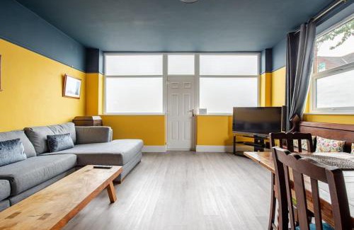 Riverside House | Ninian Park Road