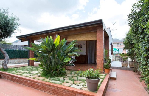 Sferracavallo House | Nino's little house