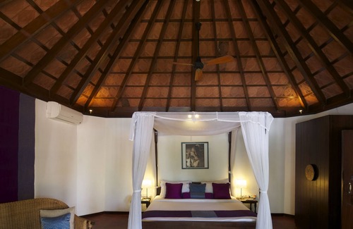 Neyyattinkara Resort | Niraamaya Surya Samudra