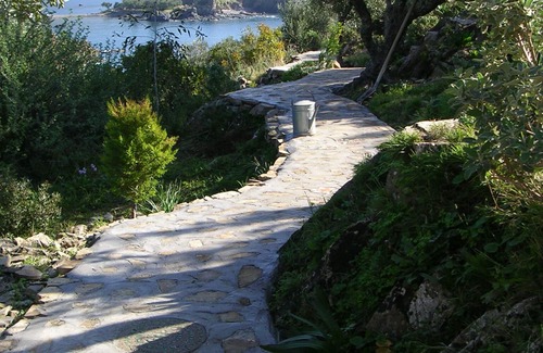 East Mani House | Nisi . A Tiny peninsula surounded by the sea.