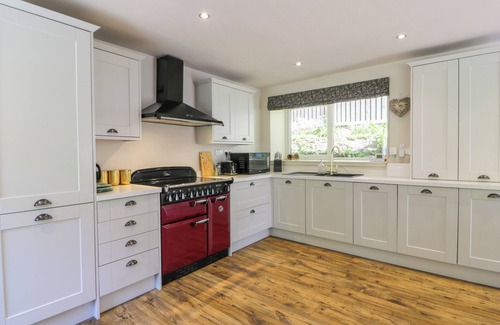 Thornhill Cottage | NITHBANK COTTAGE, pet friendly, with open fire in Thornhill