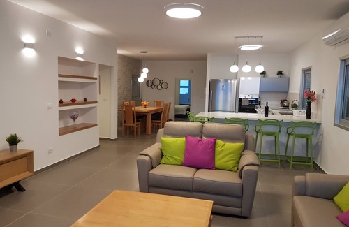 Netanya Apartment | Nitza Boutique Apartment Kosher