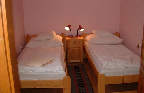 Zalakaros Hotel | nKomfortos, csendes, ahol az otthon kényelmében pihenhet! 5 percre a strandtól!n