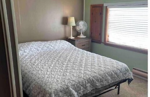 Saline County Other | nMassage chair/Weddings/Hunters