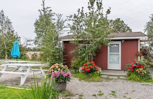 Yellowknife Cabin | NN - The Aurora Bayside Inn, Lake View Cabin
