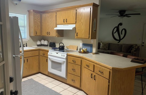 Redlick House | nNext to Texas A&M,Bringle Lake, Park,Hike,Bike,Golf Ranch, 7 min to Hospital