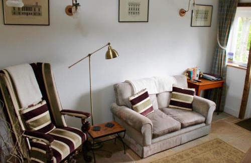 Chillenden Apartment | No 1 Chillenden Court Stables