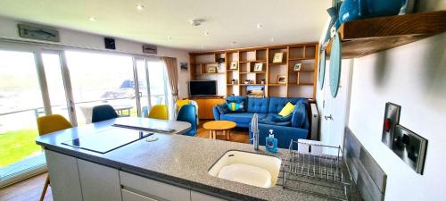 Perranporth House | No 1 Oceans