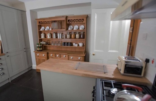 Langport Cottage | No 1 - Withy Cottages