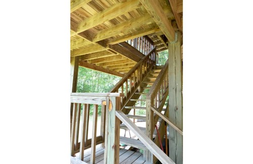 Dewitt Cabin | No Fees 2BR Cabin Tucked Away on Private Lake