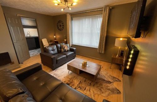 Leamington Spa Apartment | No24 - 2-bed Boutique Apartment - Hosted by Hutch Lifestyle