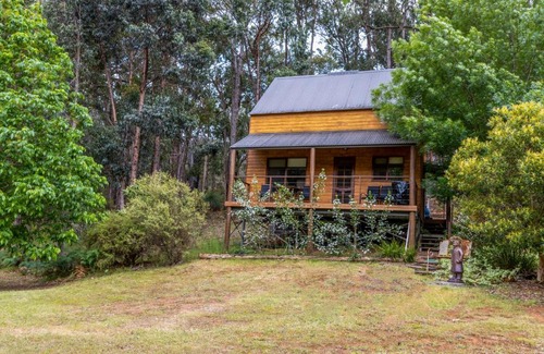 Dwellingup Ski Chalet | Noble River Estate