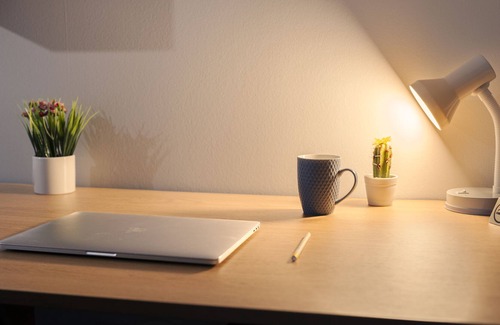 Wieseck Condo | Noble Suite | Living+Workplace