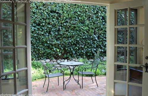 Golden Rectangle House | Nobodys Perfect In the Heart of the Golden Rectangle 5 blocks to Beach and Town no hills