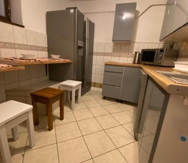 Krosno House | Noclegi