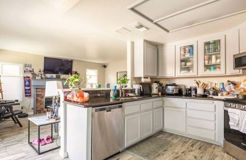 Mentone House | NocNurseLife