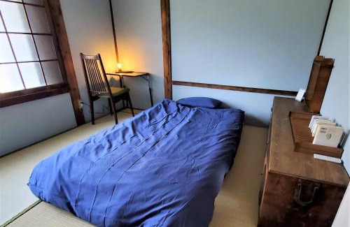 Nogata Apartment | Nogataの商店街の一角にあるちいさな隠れ家 忘覚庵