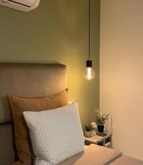 Hateg Apartment | Noir Apartment
