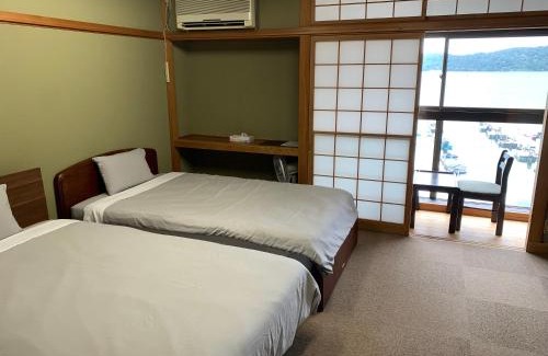 Shinano Hotel | Nojiri Lake Resort