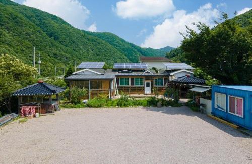 Inje House | Nolbu and Heungbu Pension