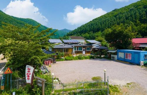 Inje House | Nolbu and Heungbu Pension
