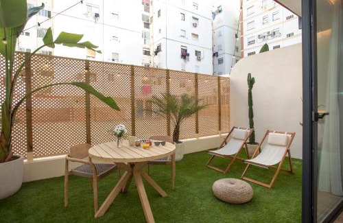L'Amistat House | Nomad Haux Mestalla