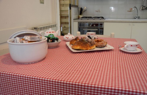 Mascalucia Apartment | Nonna Etna Holiday House - Cozy apartment at the foot of Mount Etna