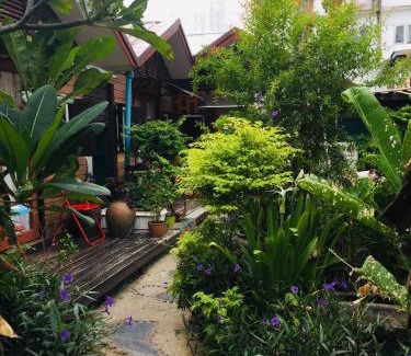 Lop Buri House | Noom Guesthouse