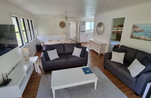 Tewantin Apartment | Noosa Lakes Resort