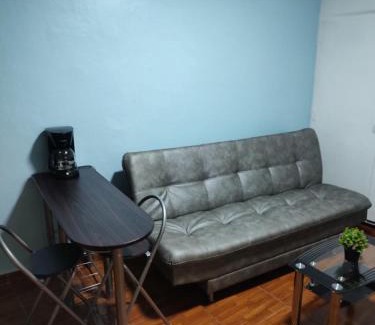 La Castellana House | Noras Homestay Laureles