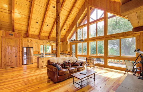 Arlee Cabin | Nordic Style Lodge w/Deck on 80 Acres in Arlee