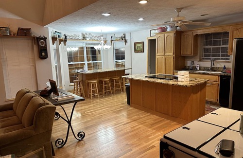 Calico Rock House | Norfork Lake North Fork River Mountain Home retreat