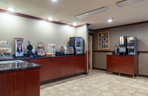 Roseau Hotel | Norland Inn & Suites Roseau
