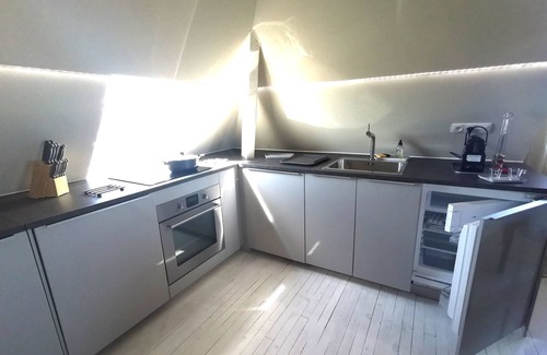 Hermanville-sur-Mer Apartment | Normandy Waterfront, fantastic view, direct access to the beach Appt 3 bedrooms for 6