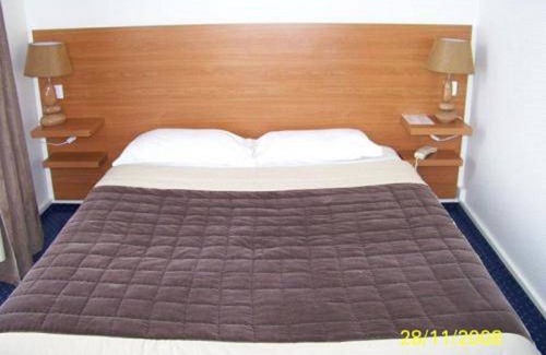 Rives-en-Seine Hotel | Normotel - La Marine